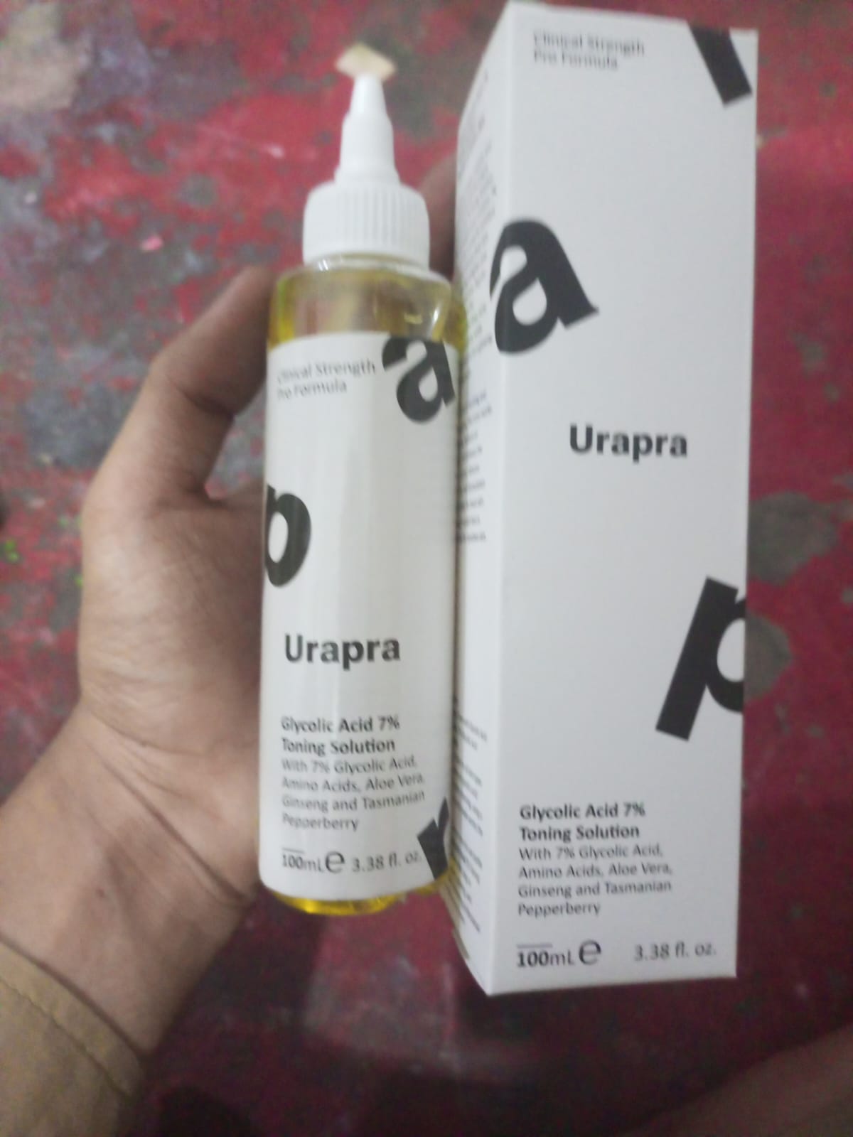 Urapra Glycolic Acid 7% Toning Solution – Exfoliating Toner for Bright & Smooth Skin (100ml)